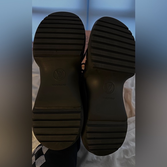 Louis Vuitton archlight sneakers size 7(37) - Picture 8 of 8